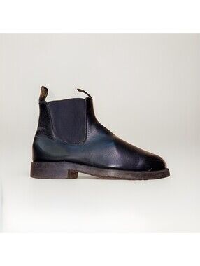 RM. Williams Black Leather Chelsea Boots Men’s Size 8.5 Made in Australia